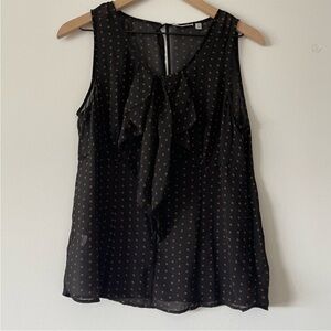 Halogen polka dots sleeveless blouse. Medium